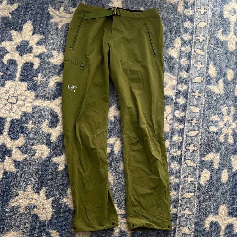 Arc'teryx women’s gamma pants size